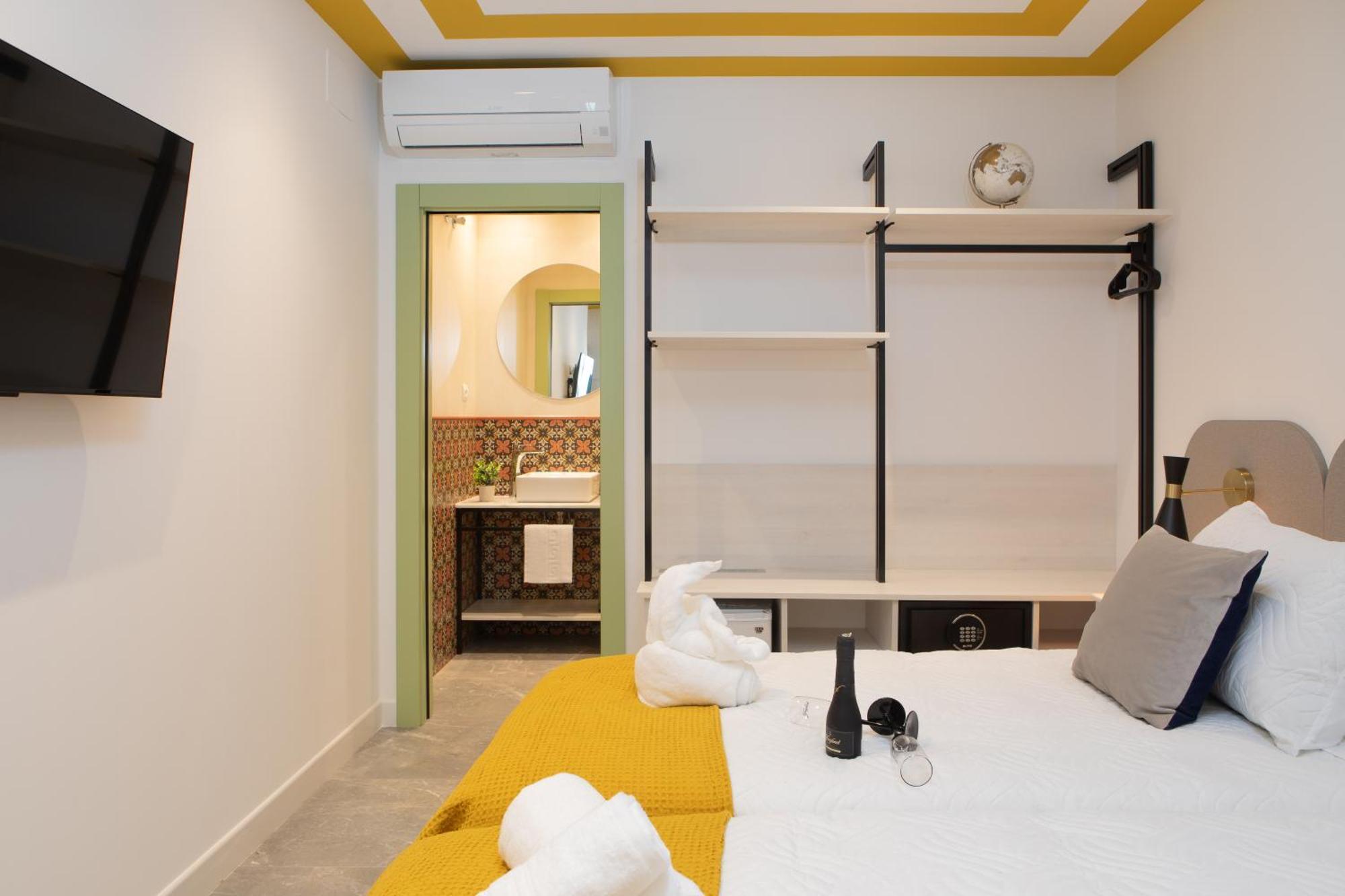 Boutique Rooms Playa Burriana Nerja Dış mekan fotoğraf
